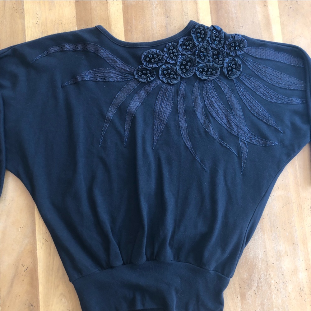 Vintage 80s Black Sweatshirt Batwing Beaded Sequins Flower Appliqué Decorative - Picture 13 of 14